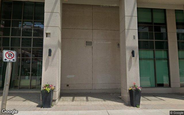 Street view of the address of Bestcommercialinsurance