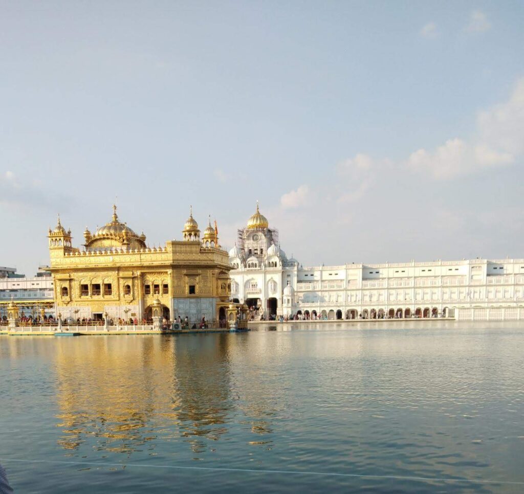 Bridging Immigrations - photo by Vinod Kumar Bridging Immigration via Google