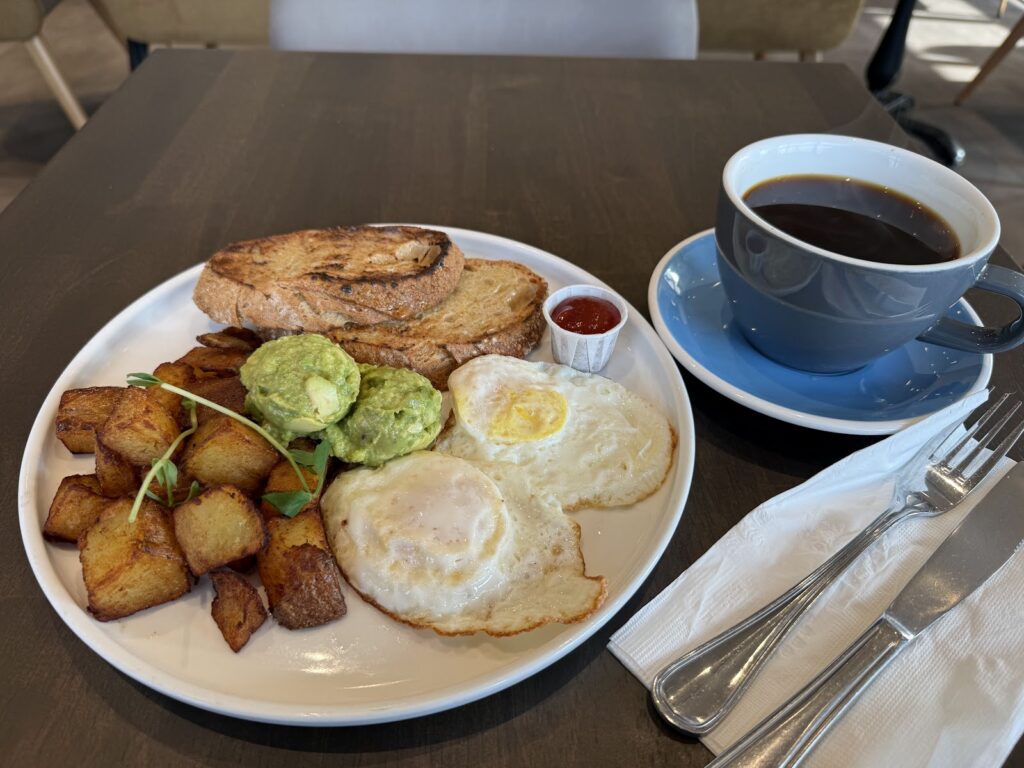 Buka Maranga Cafe & Catering - photo by Bashar Amin via Google
