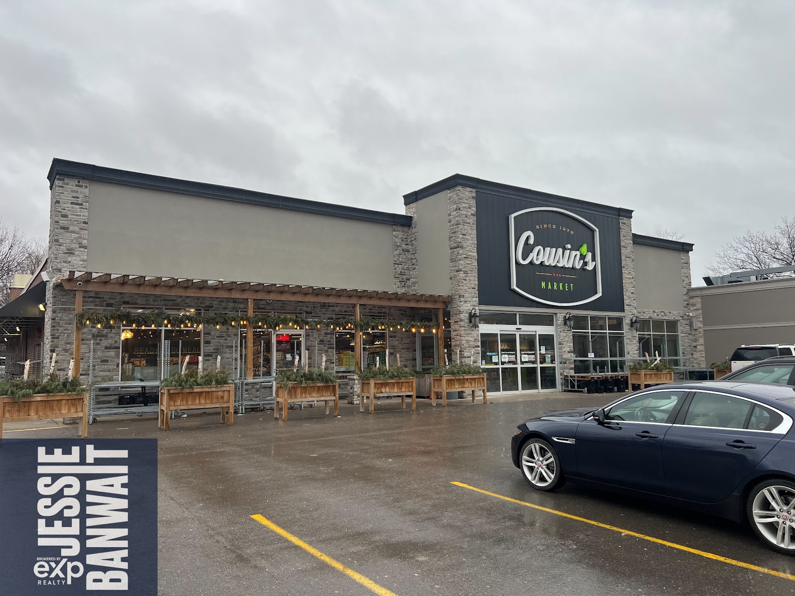 Cousin's Market - photo by Jessie Banwait via Google
