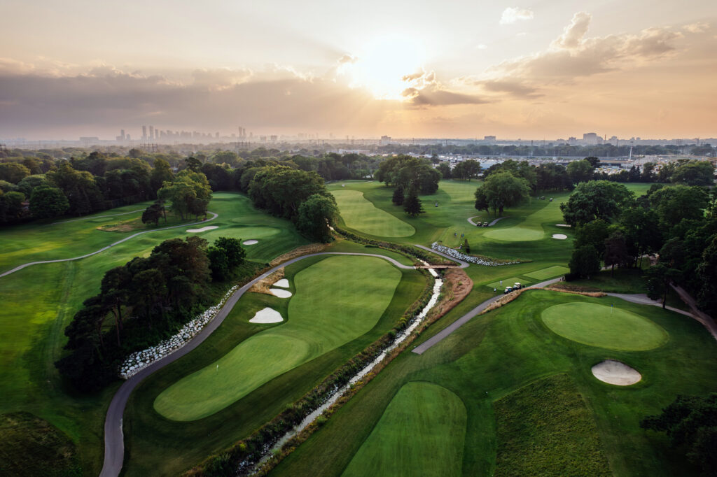 Lakeview Golf Course photo 1