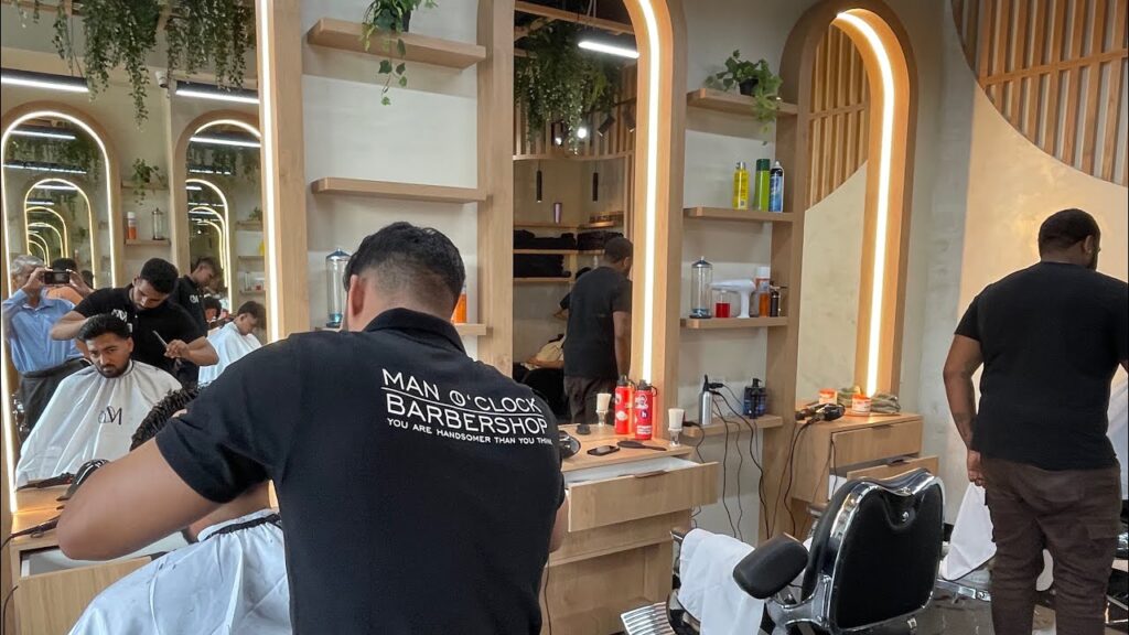 Man O'Clock Barbershop photo 3