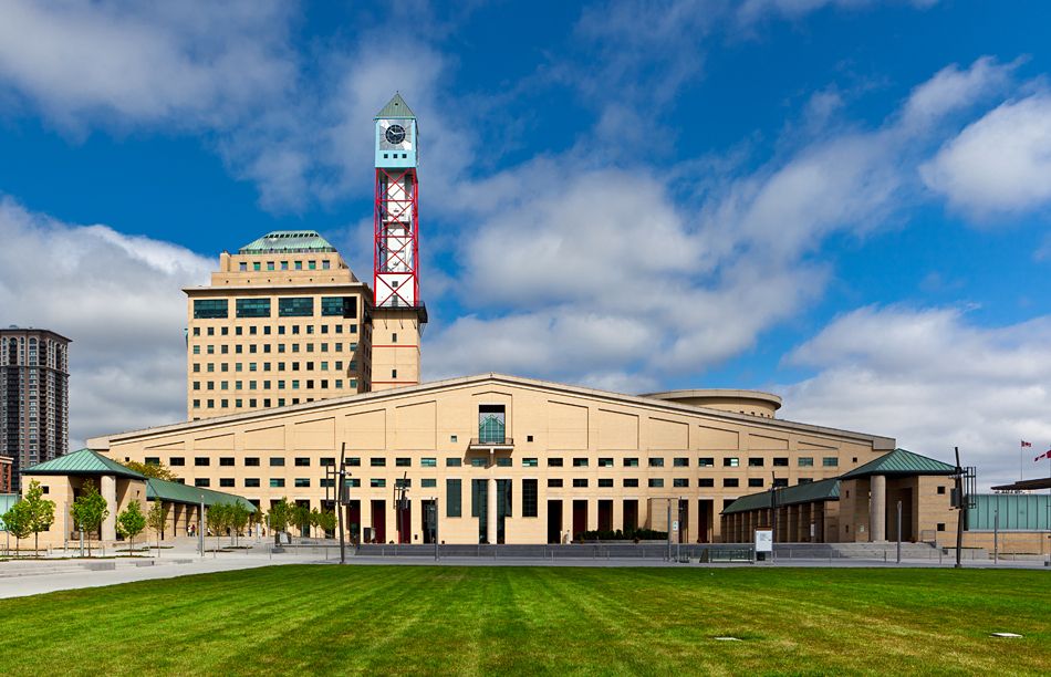 Mississauga City Hall photo 3