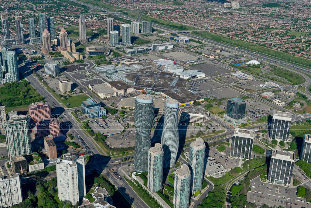 Square One Shopping Centre photo 3