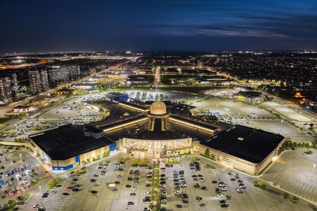 Erin Mills Town Centre photo 3